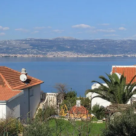 Apartmán By The Sea Slatine, Ciovo - 9453 Trogir
